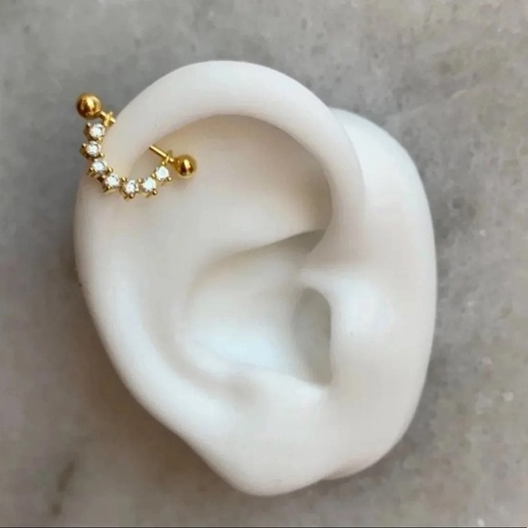 COPY - COPY - Crystal Micro-Inlaid U-Shaped Bar Cartilage Earring - Picture 1 of 4